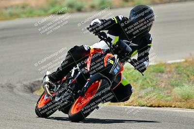 media/May-31-2025-Classic Track Day (Sat) [[da23ab3028]]/Group B/Session 3 (Turns 10 and 11)/